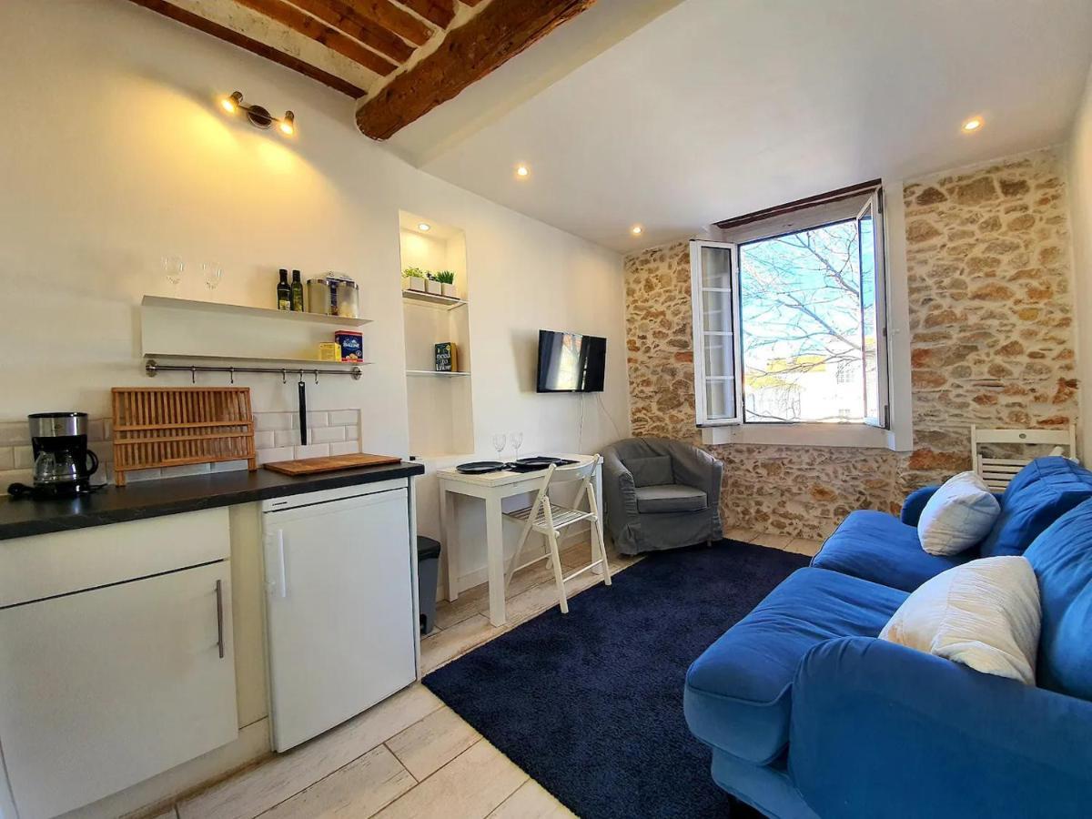Freshly Tastefully Renovated Apartments In Heart Of Old Antibes Luaran gambar