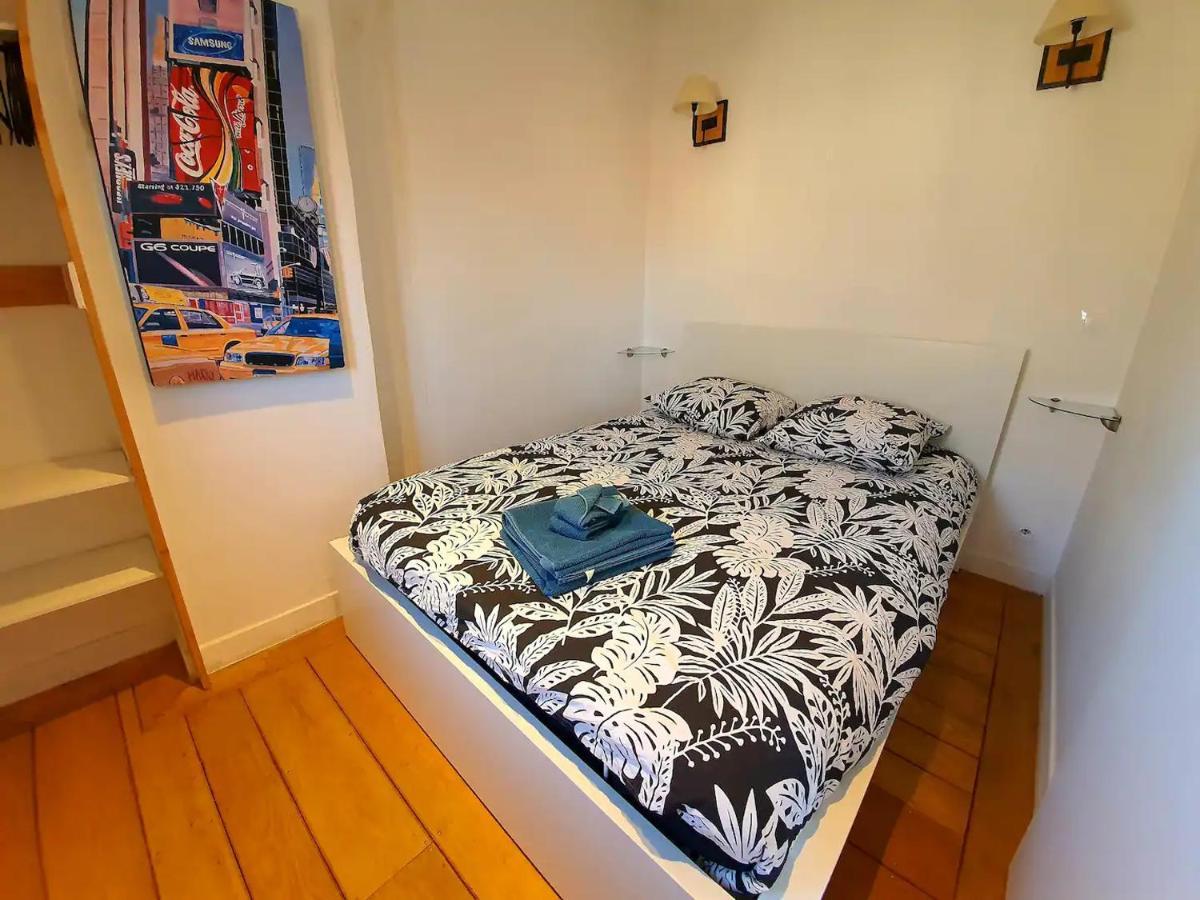 Freshly Tastefully Renovated Apartments In Heart Of Old Antibes Luaran gambar