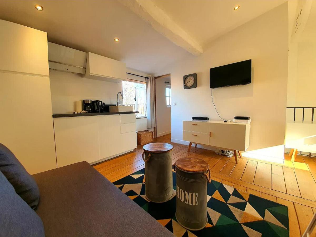 Freshly Tastefully Renovated Apartments In Heart Of Old Antibes Luaran gambar
